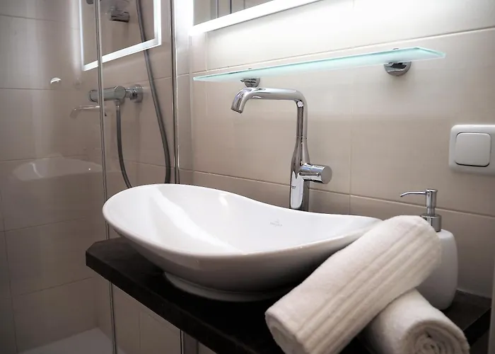 Apartamento Apstay Station I Private Parking I Self Check-in Graz