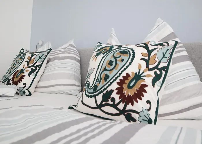 Apstay Station I Private Parking I Self Check-in * Graz