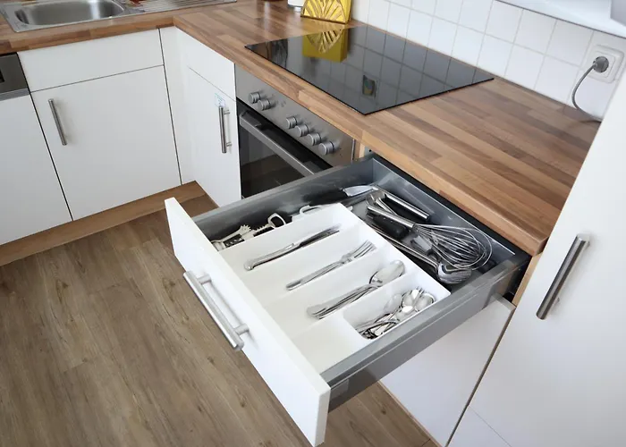 Apstay Station I Private Parking I Self Check-in Lägenhet *